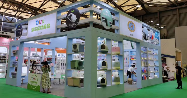 En 2022, la industria plástica Dill apareció en guangzhou, explicando  Innovación hecha en China